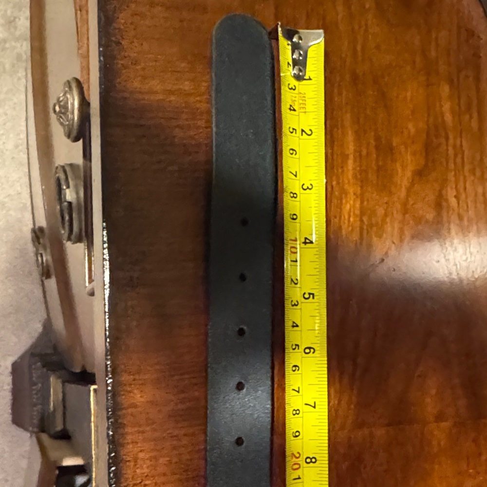 Gucci Black Belt with Gold Studded GG Emblem - Picture 4 of 4